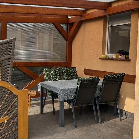 Golinski Auf Eigenem Komplett Umzaeunten Grundstueck Im Unterspreewald Mit Kamin *